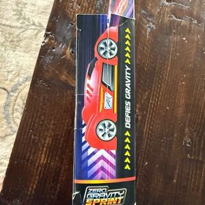 Zero Gravity Sprint Wall Climber car
